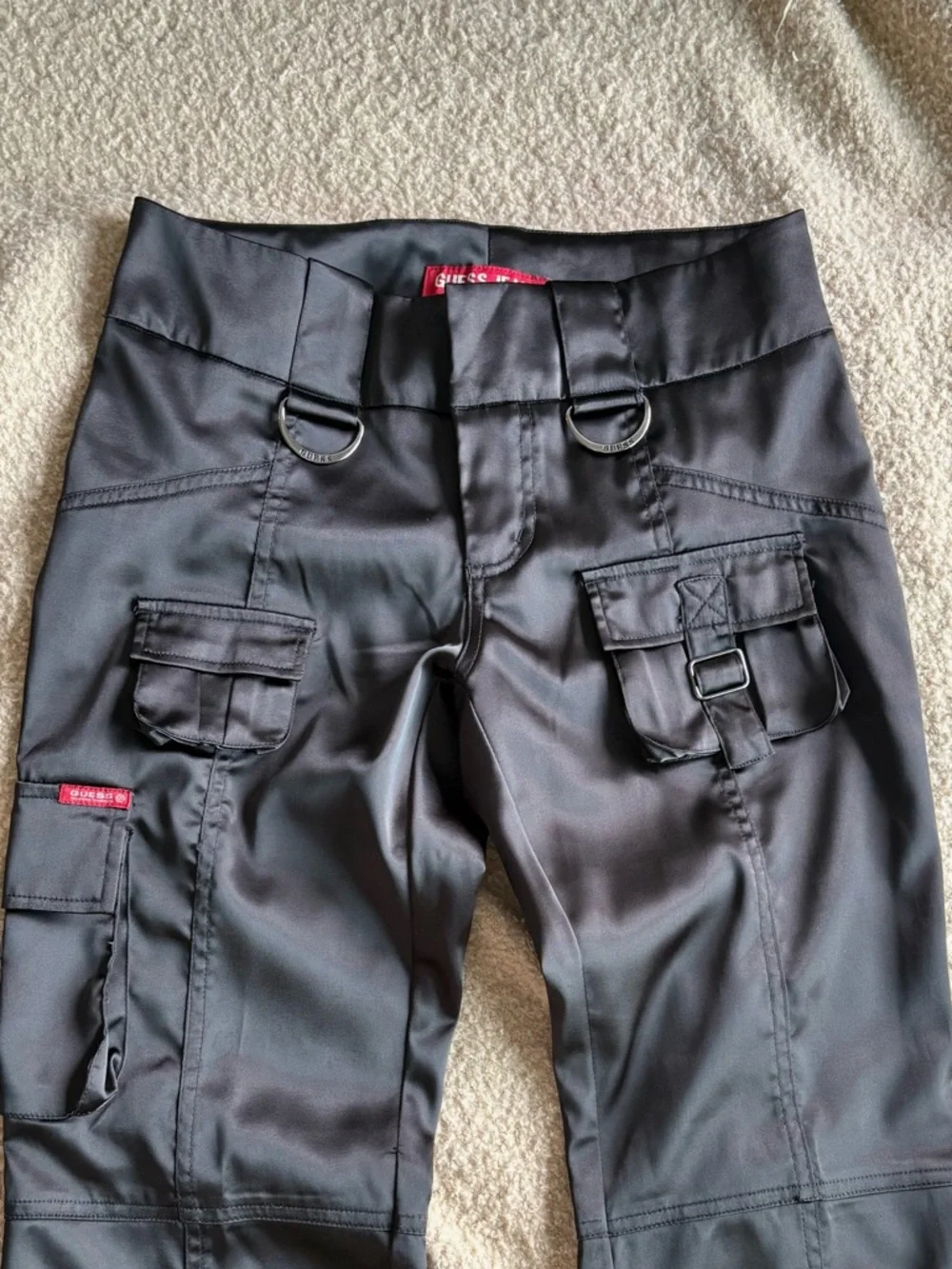 Vintage Guess Satin Flare Cargo Pants Low Rise Black 28 - Picture 6 of 8